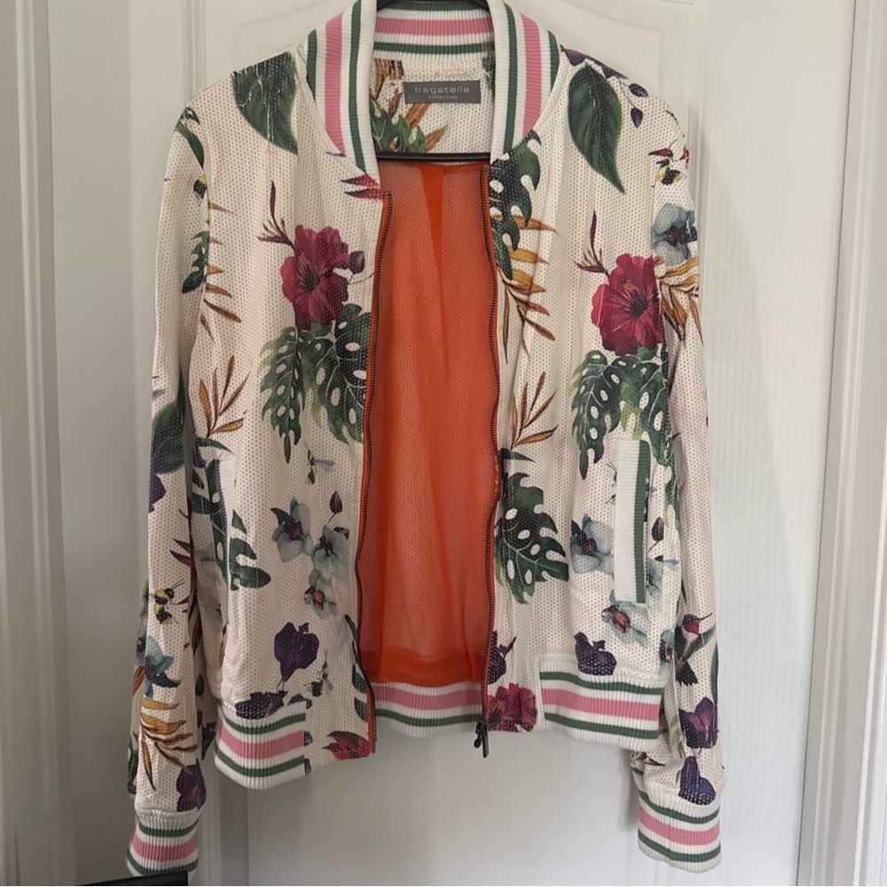 Floral Women Sip Up Jacket